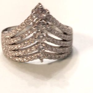 Size7 tiered ring NWOT